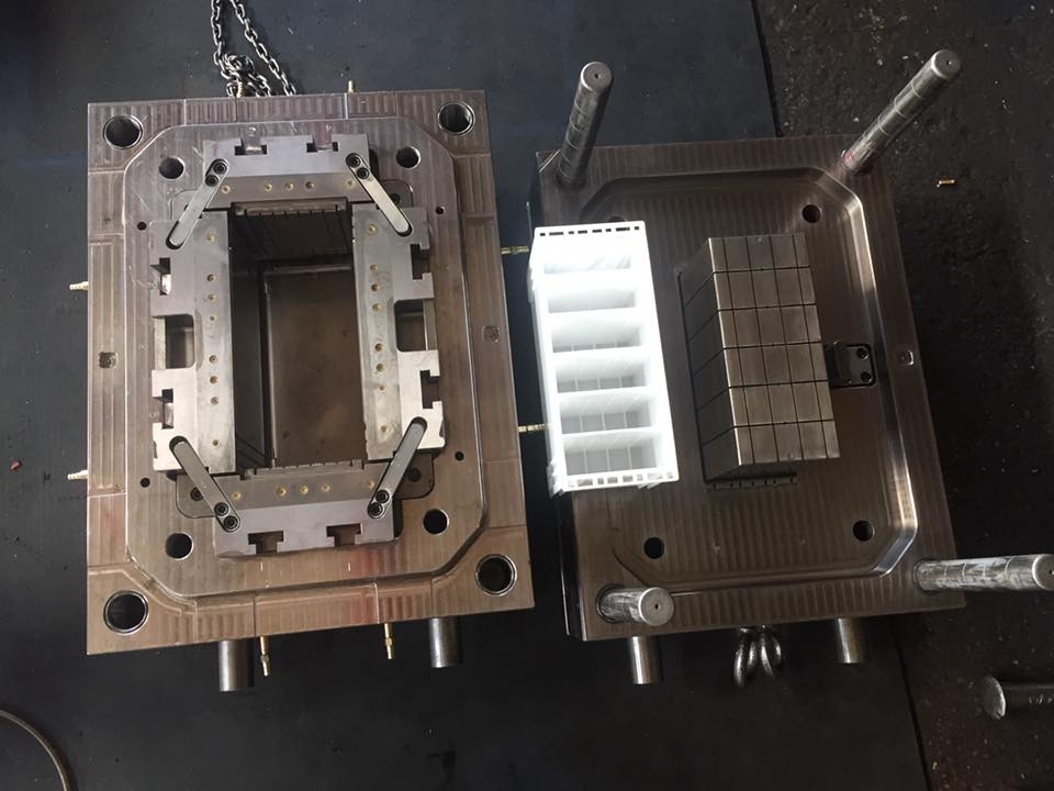 電瓶盒模具，黃巖開電瓶盒模具廠家